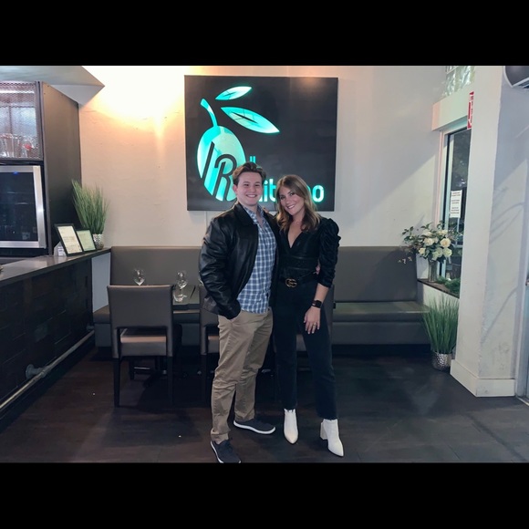 Meet your Posher, Alex - Picture 1 of 1